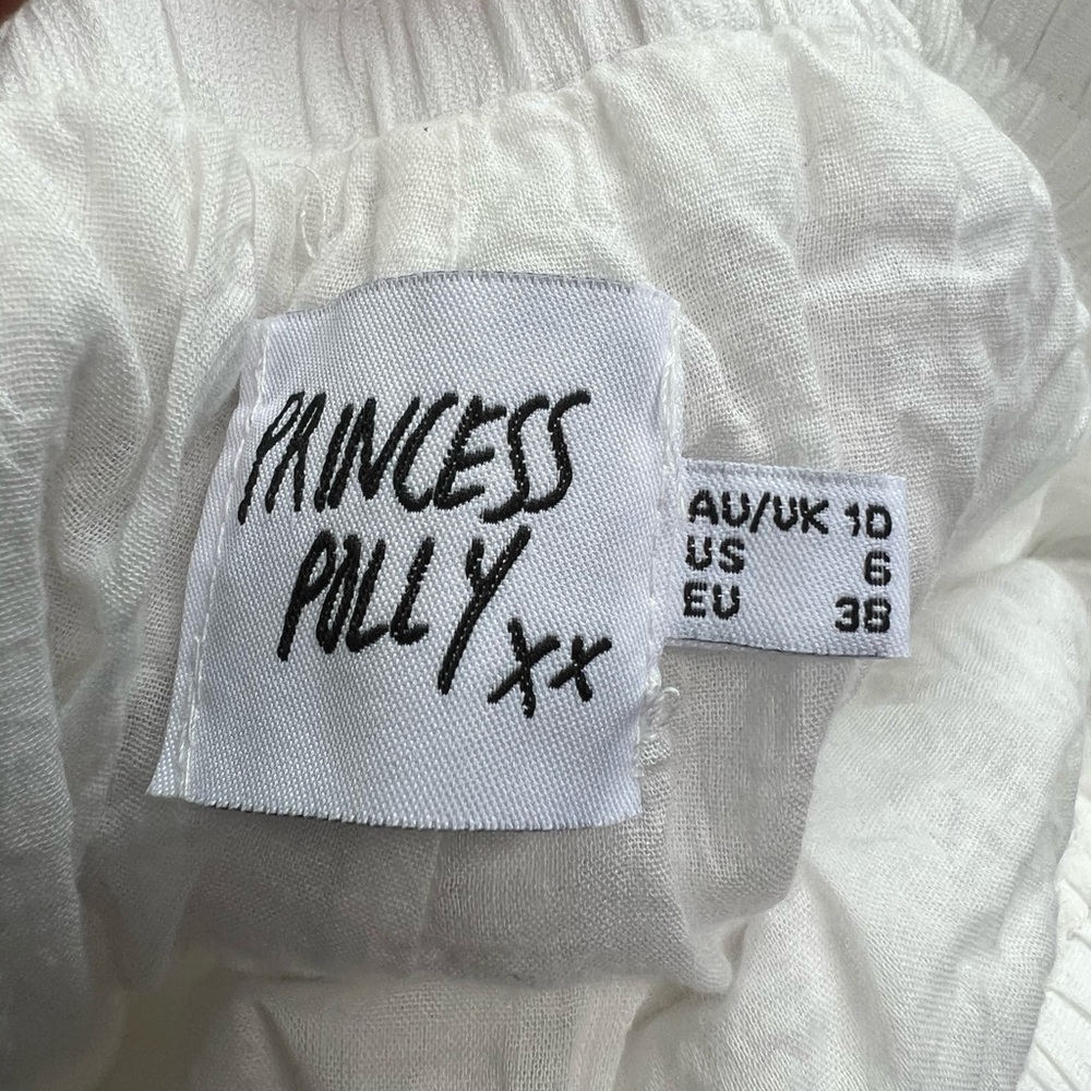 👸Princess Polly👸Women's White Shorts - Picture 5 of 7